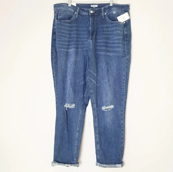 NWT BP. Distressed High-Rise Roll Cuff Mom Jeans 18 - Picture 2 of 8